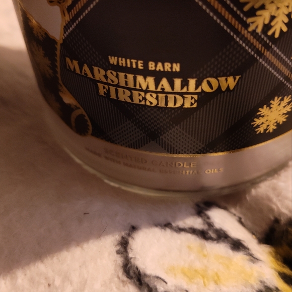 BBW 3 Wick Candle (Marshmallow Fireside) - Picture 4 of 6